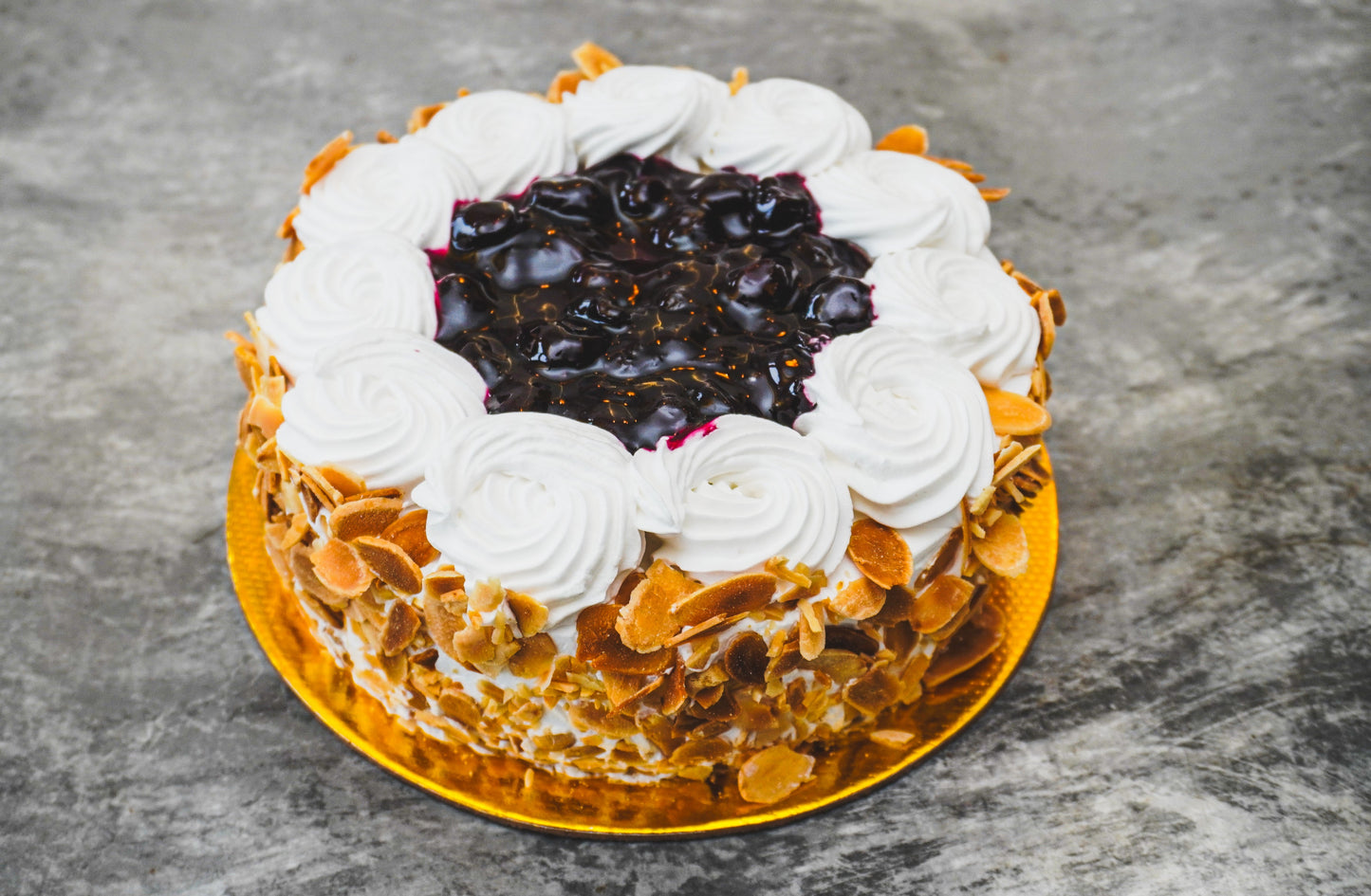 Fresh Blueberry Cake