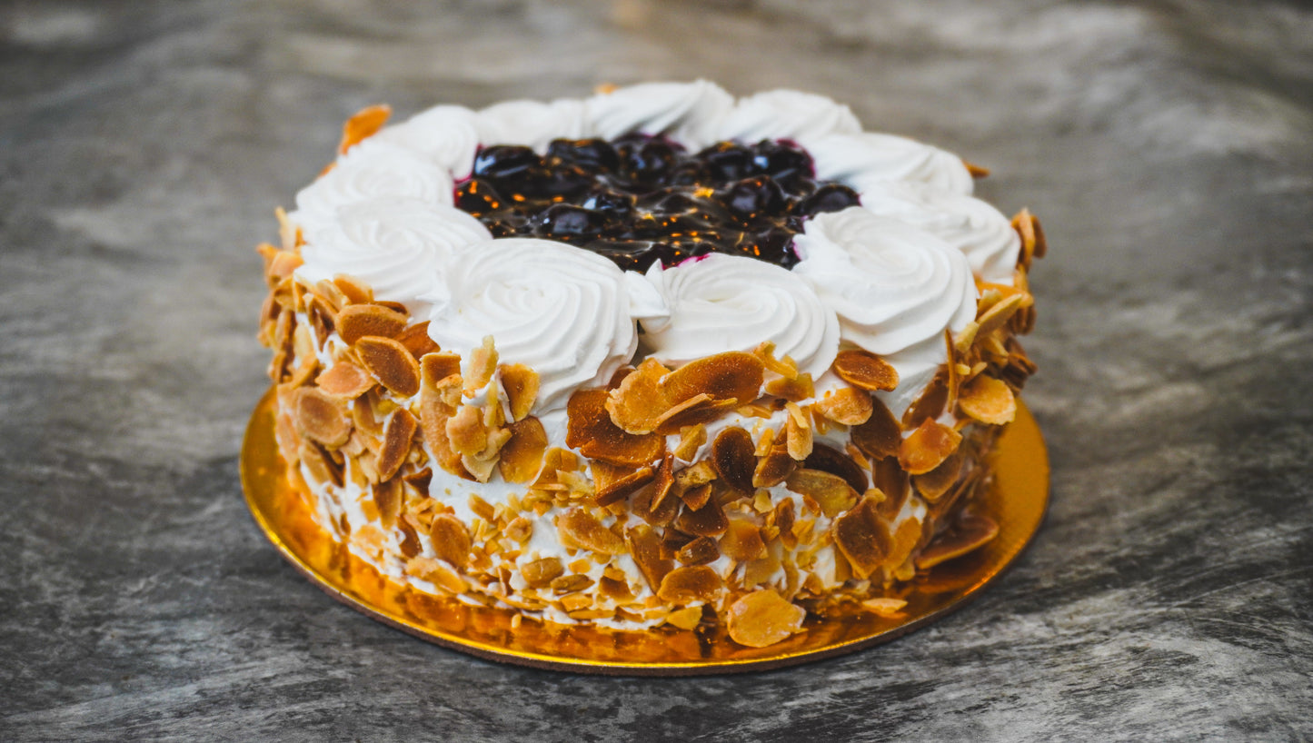 Fresh Blueberry Cake