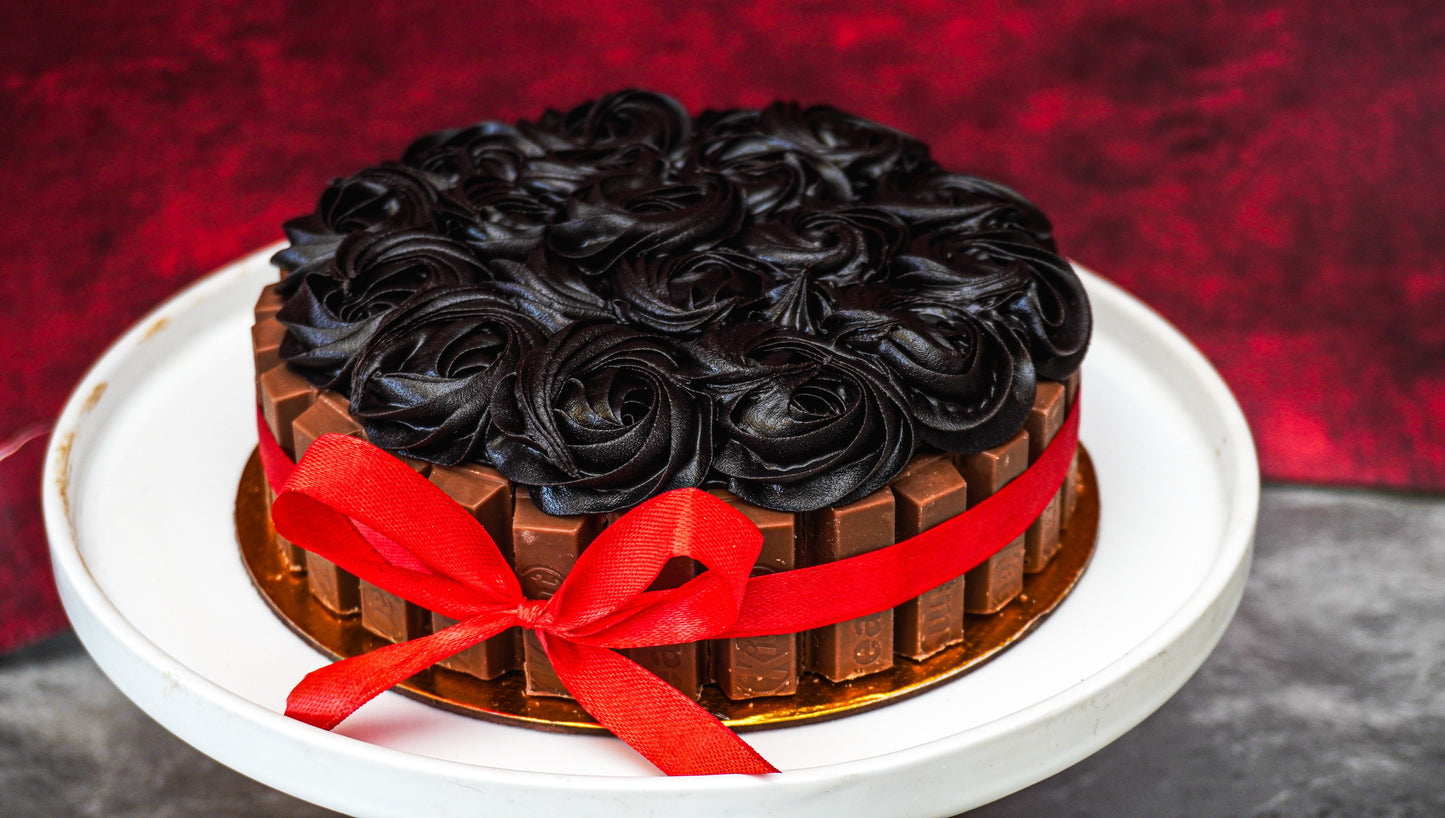 Kitkat Cake