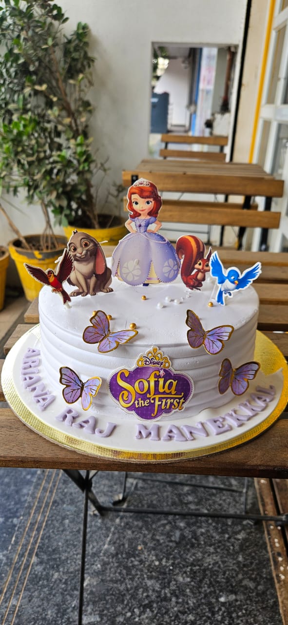 Sofia the First Theme Cake