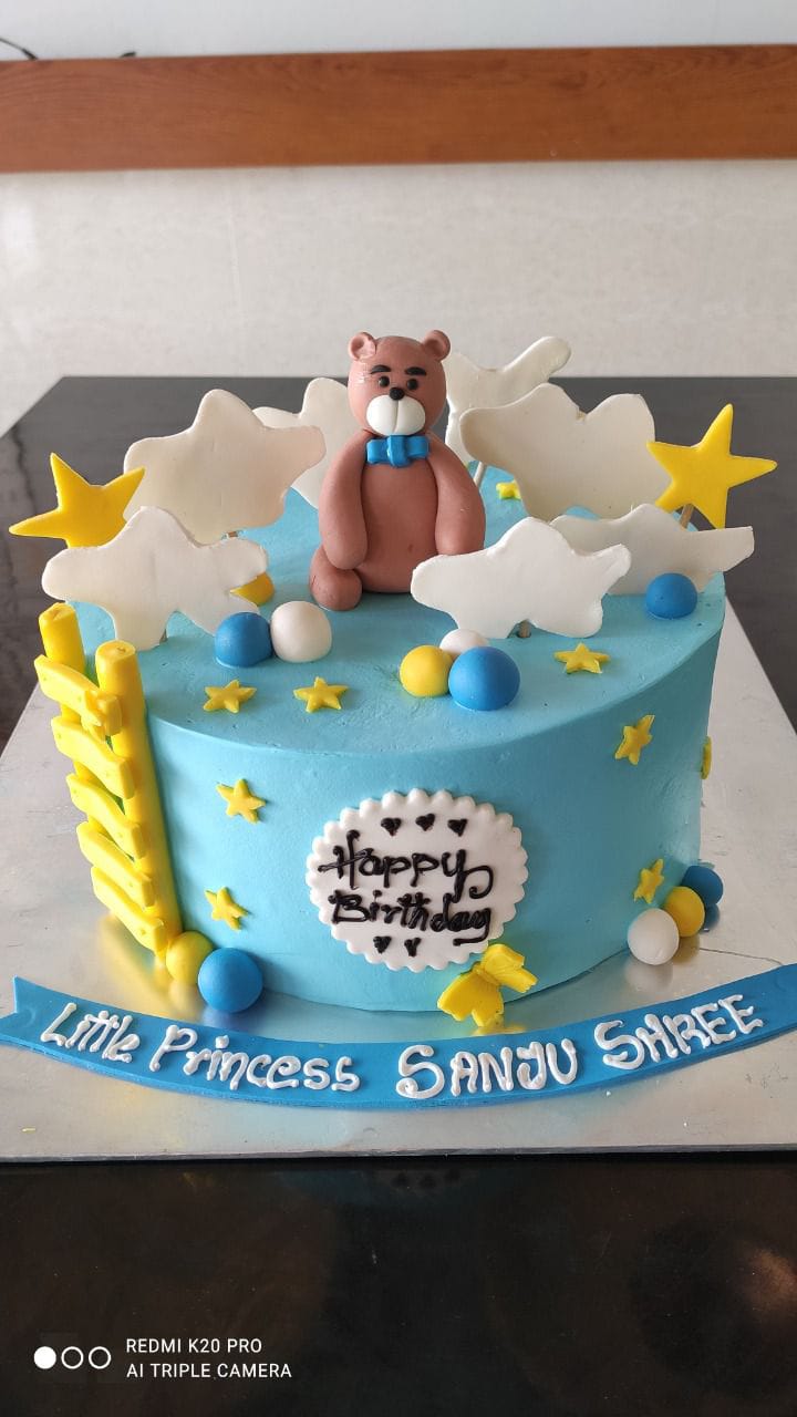 Teddy Toy Cake
