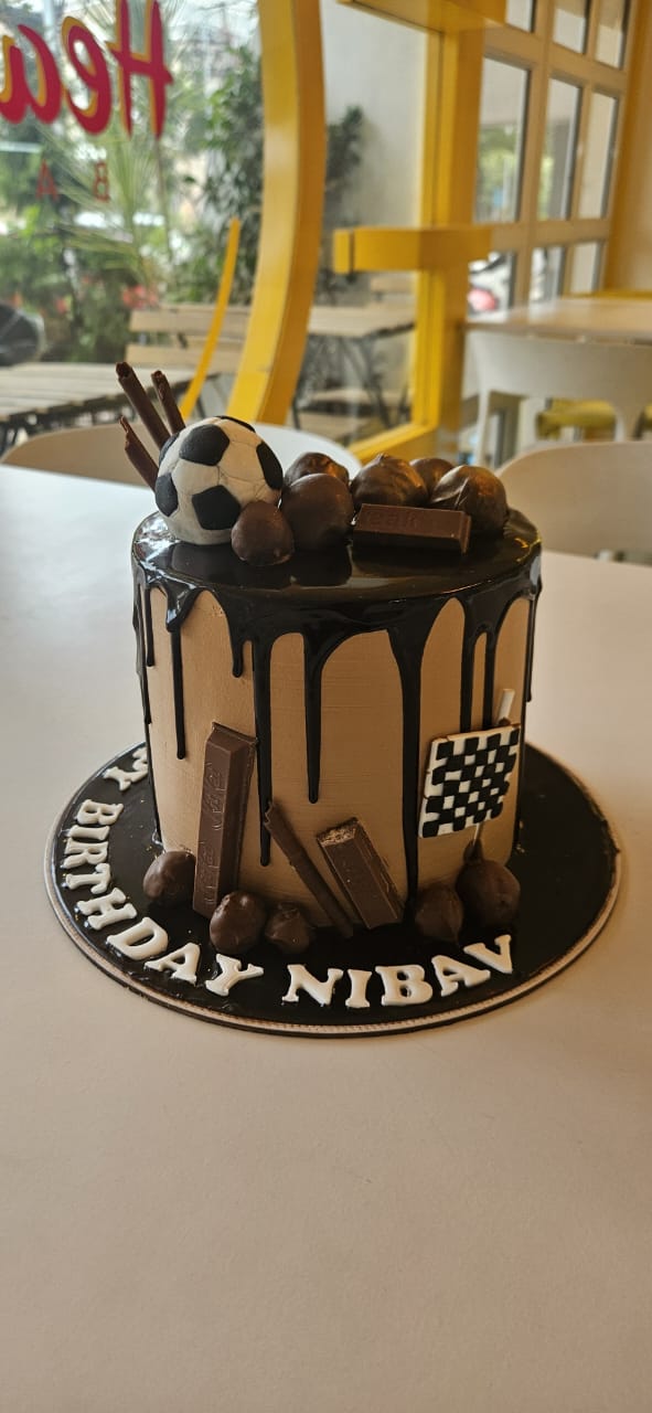 Football & Chocolate Fusion Cake