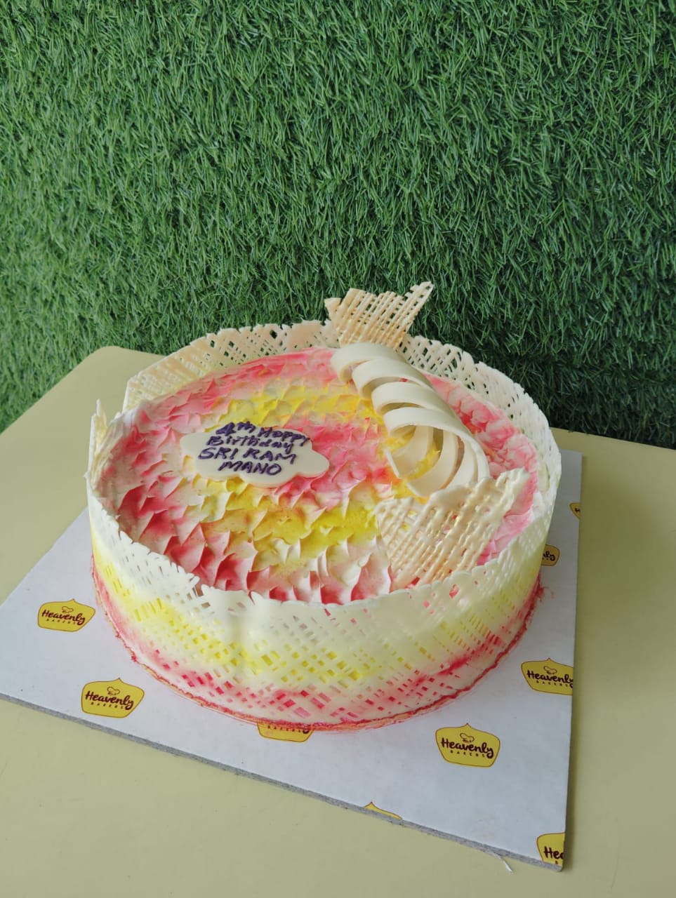 Mango Strawberry Fusion Cake